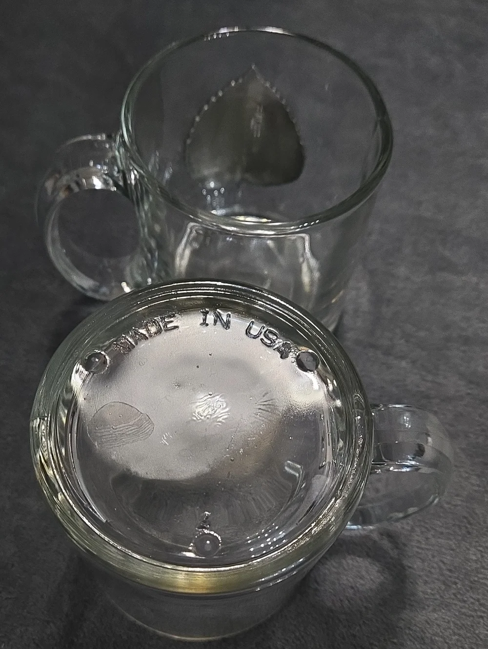 Set Of 2 Clear Glass Coffee Tea Mugs With Metal Silver Leaf
